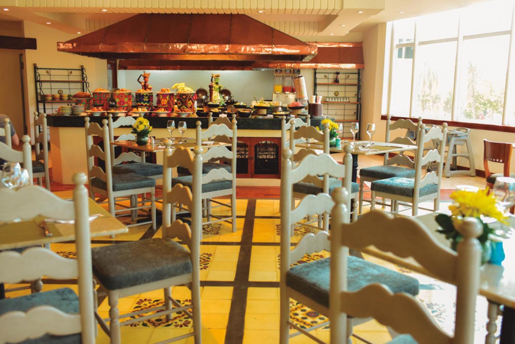 Hotel Almirante Cartagena Colombia Екстериор снимка The restaurant at the hotel